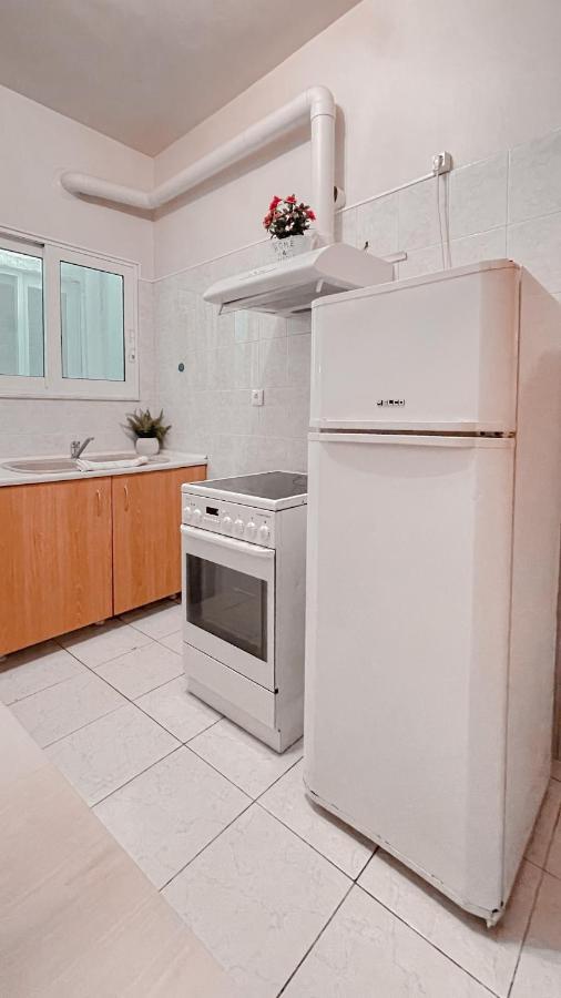 Cute 1Br Apt With Balcony In The Heart Of The City Athens Luaran gambar