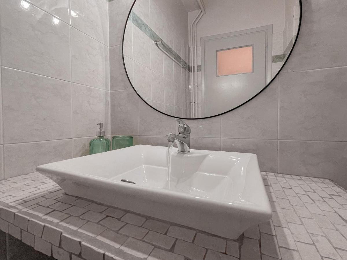 Cute 1Br Apt With Balcony In The Heart Of The City Athens Luaran gambar